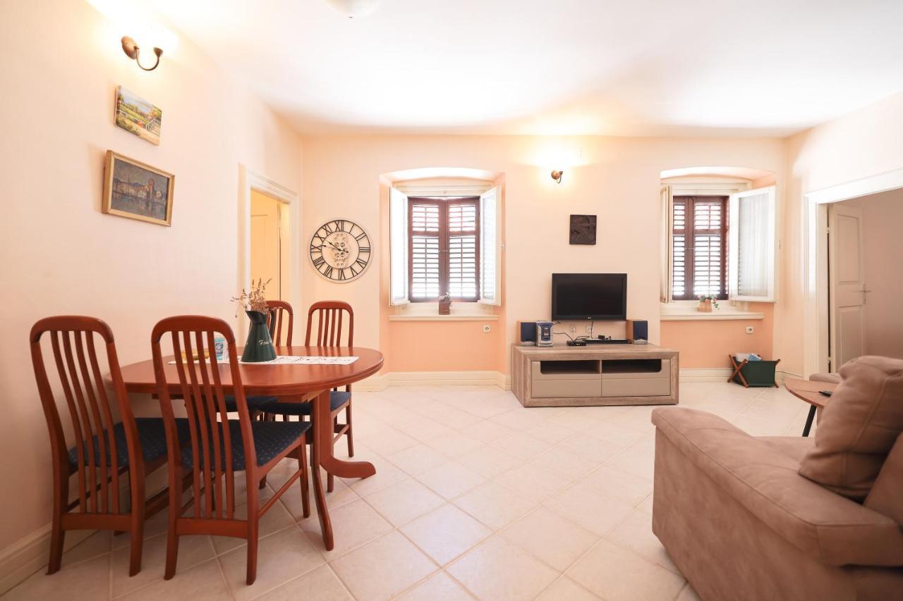 Two Bedroom Apartment In City Center Igor Zadar Ngoại thất bức ảnh
